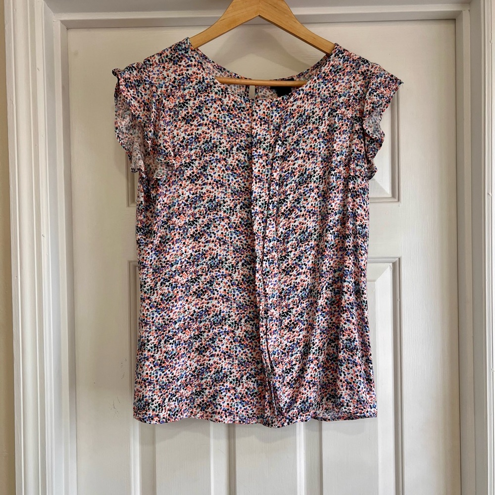 Ann Taylor Short Sleeve Colorful Blouse with pleat down middle